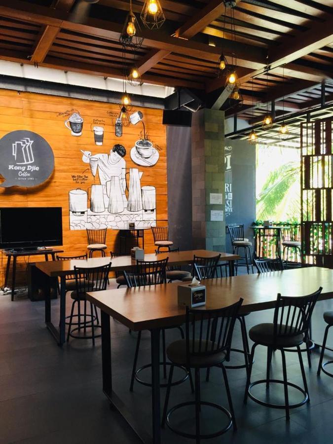 Quins Style Resort Belitung Tanjungbinga Ngoại thất bức ảnh